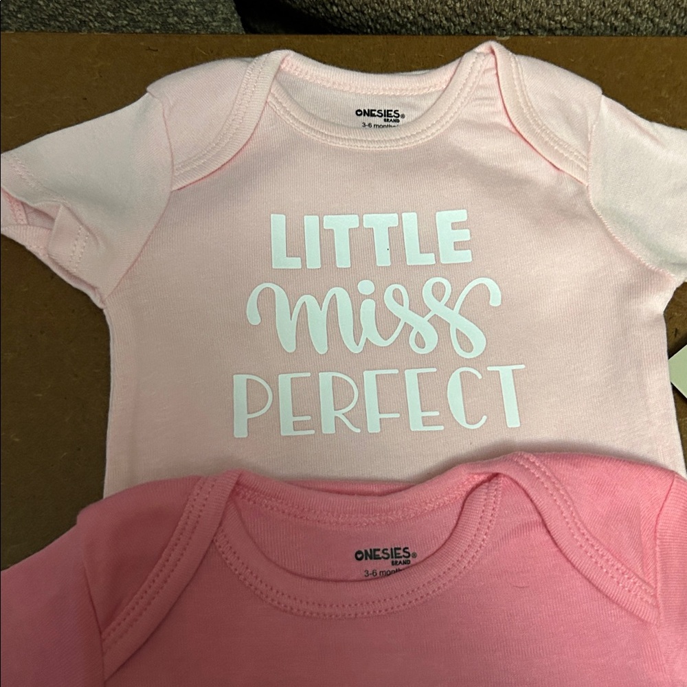 Onesie Bundle - Picture 4 of 4